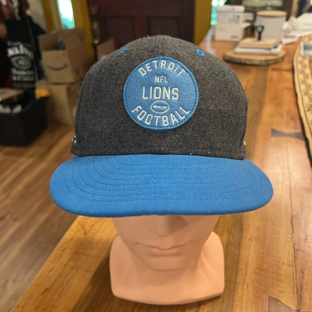 9Fifty Blue and Gray Detroit Lions cap